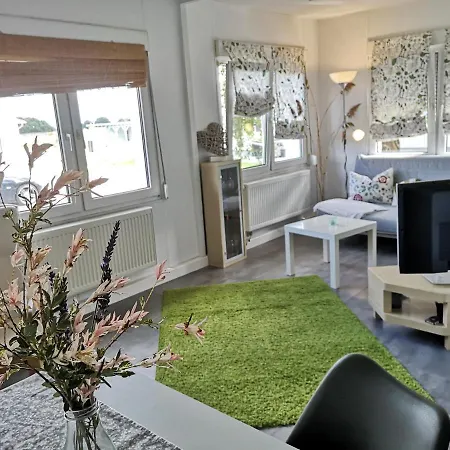 Casa de Férias Gaestehaeuschen „kleine Auszeit“ *