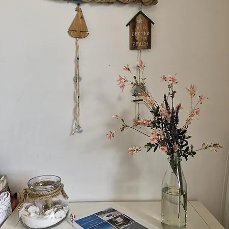 Gaestehaeuschen „kleine Auszeit“ Holiday home Greifswald