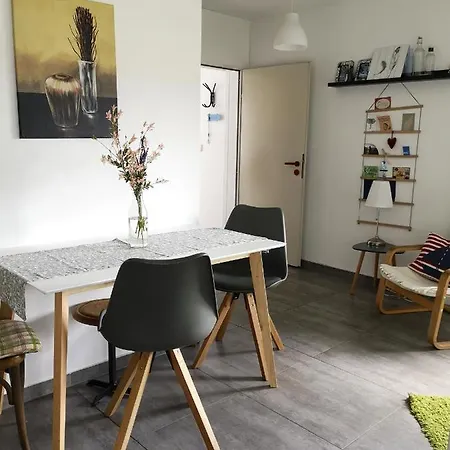 Gaestehaeuschen „kleine Auszeit“ Holiday home Greifswald